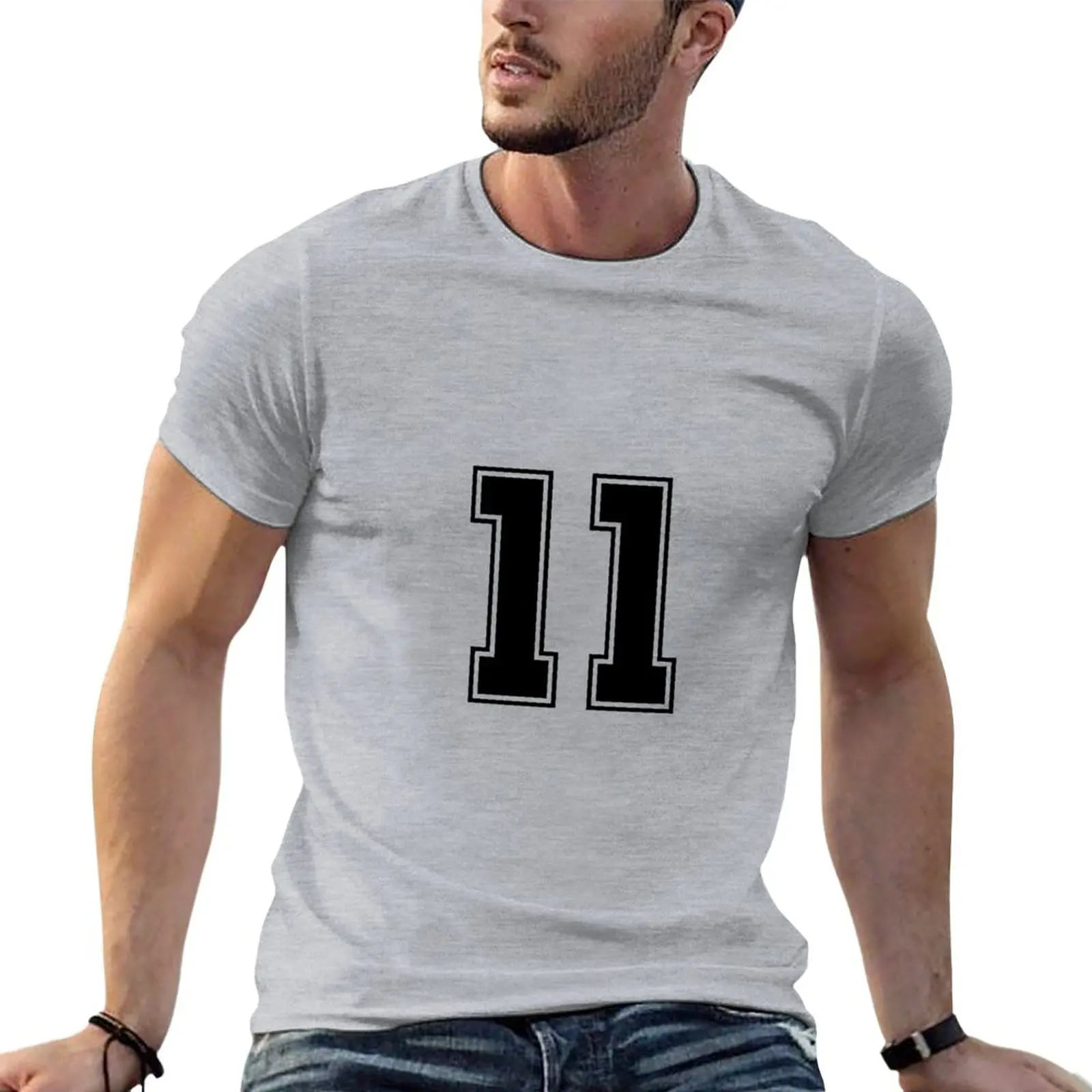 11 Football Americano Classico Vintage Sport Jersey Numero In Numero Nero Su Sfondo Bianco Per Football Americano, T-Shirt Base