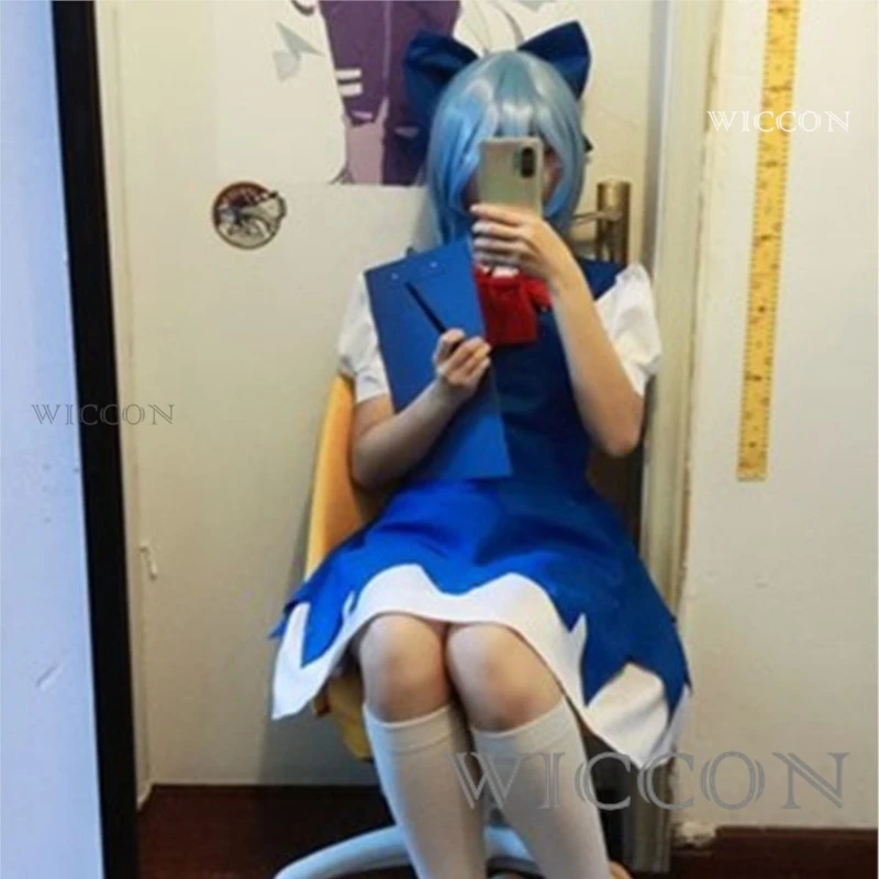 Anime Touhou Project Cirno Cosplay L'incorporimento del diavolo scarlatto Cirno con costume cosplay copricapo - immagine 5