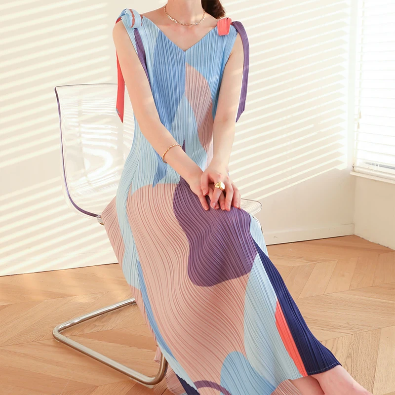 

Long A-Line Split Dress with Ribbon, Suspender Print, Summer, New