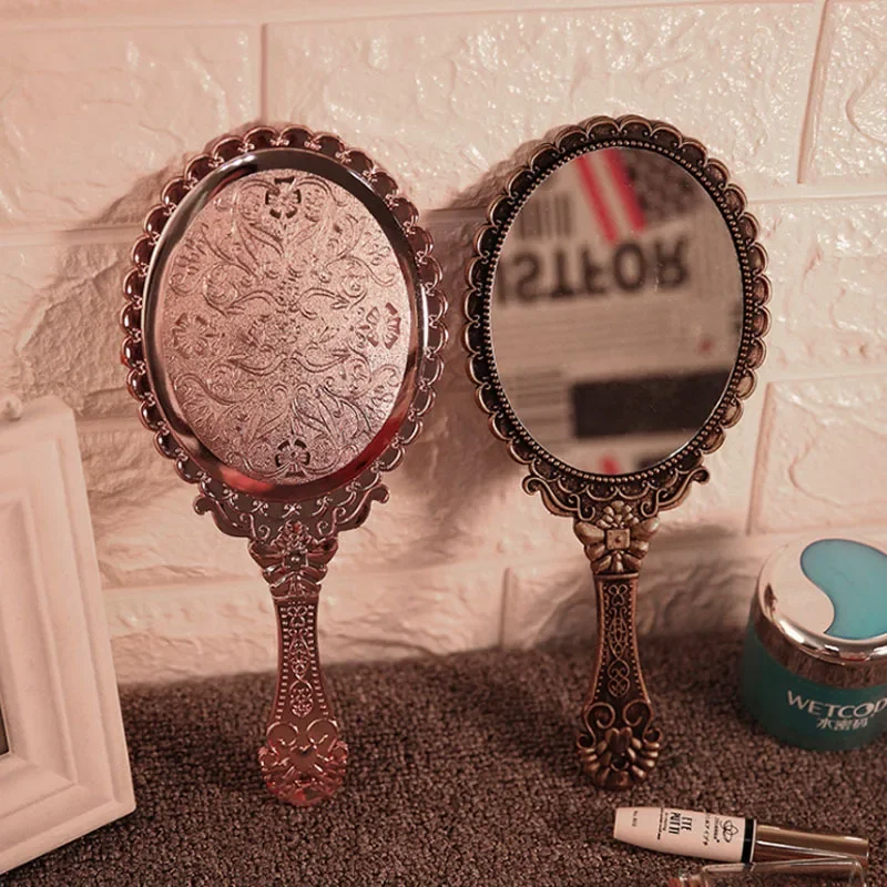 1Pcs Silver Vintage Mirror Ladies Floral Repousse Oval Round Makeup Hand Hold Mirror Princess Lady Makeup Beauty Dresser Gift