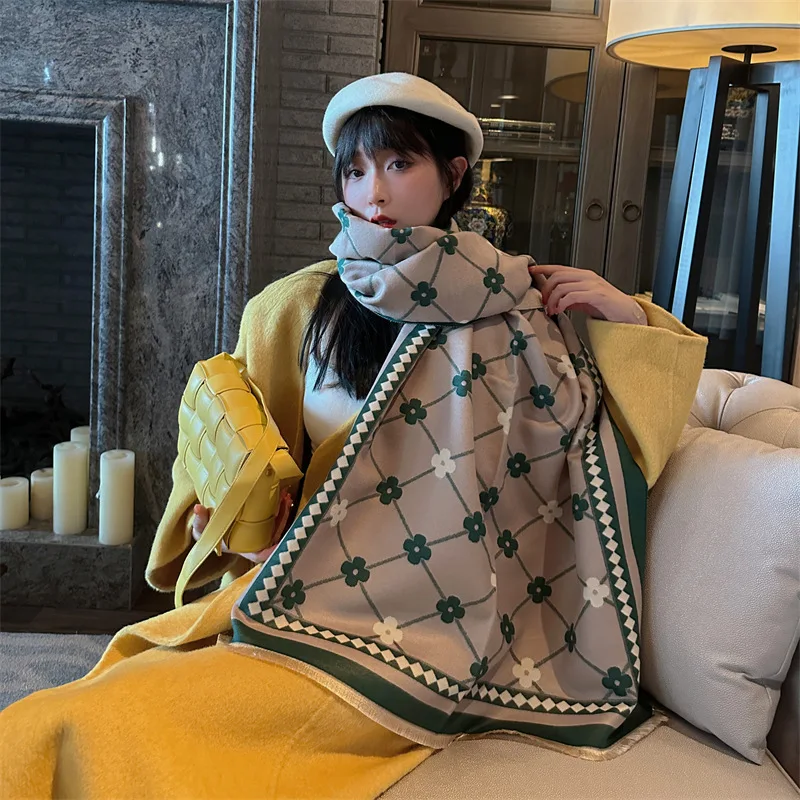 

Luxury Brand Winter Warm Cashmere Scarf for Women Floral Print Shawl Wrap Female Foulard Bandana Cashmere Feel Blanket Scarves