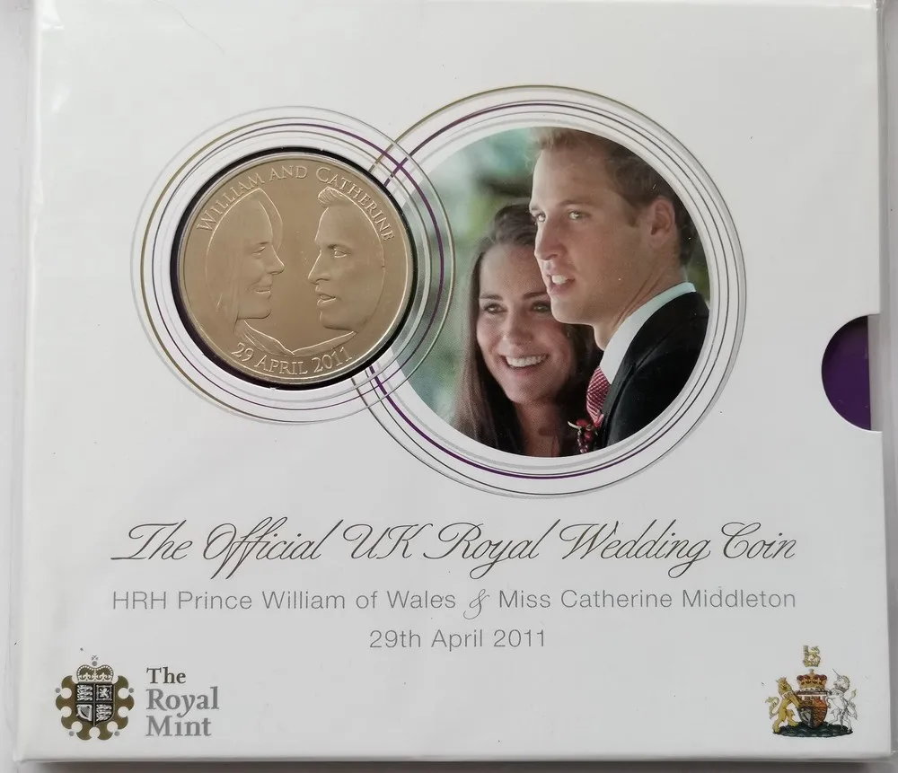 

Card Binder 38mm UK 2011 William Kate Married Commemorative Coin