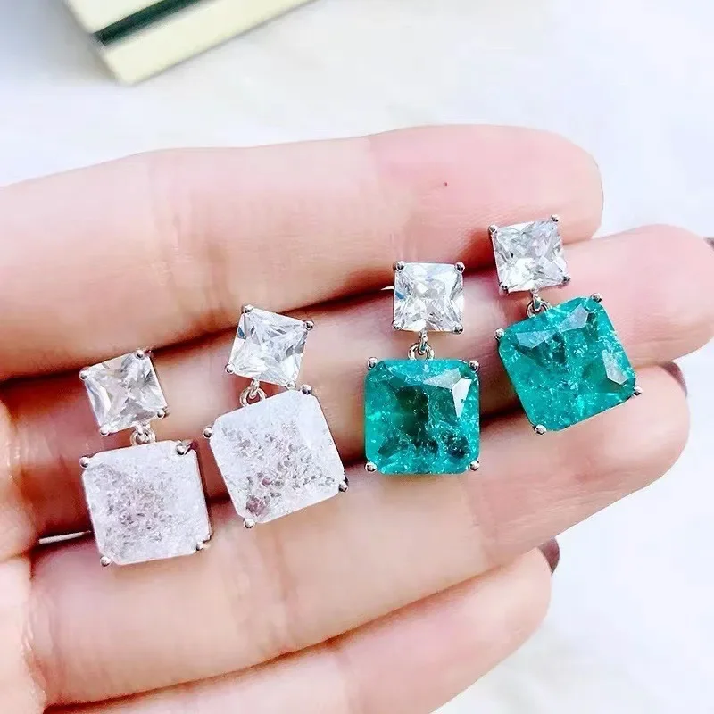 

Квадратные серьги-подвески из серебра 925 пробы