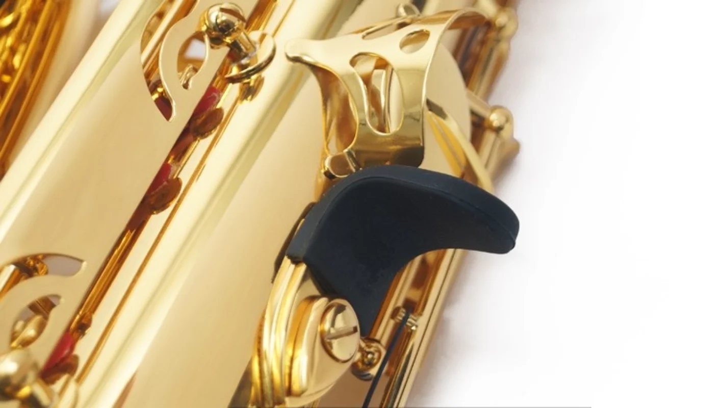 Silica gel Saxophone Black Thumb Rest Saver Cushion Pad Finger Protector Comfortable for Alto Tenor Soprano Saxophones saxophone parts accessories