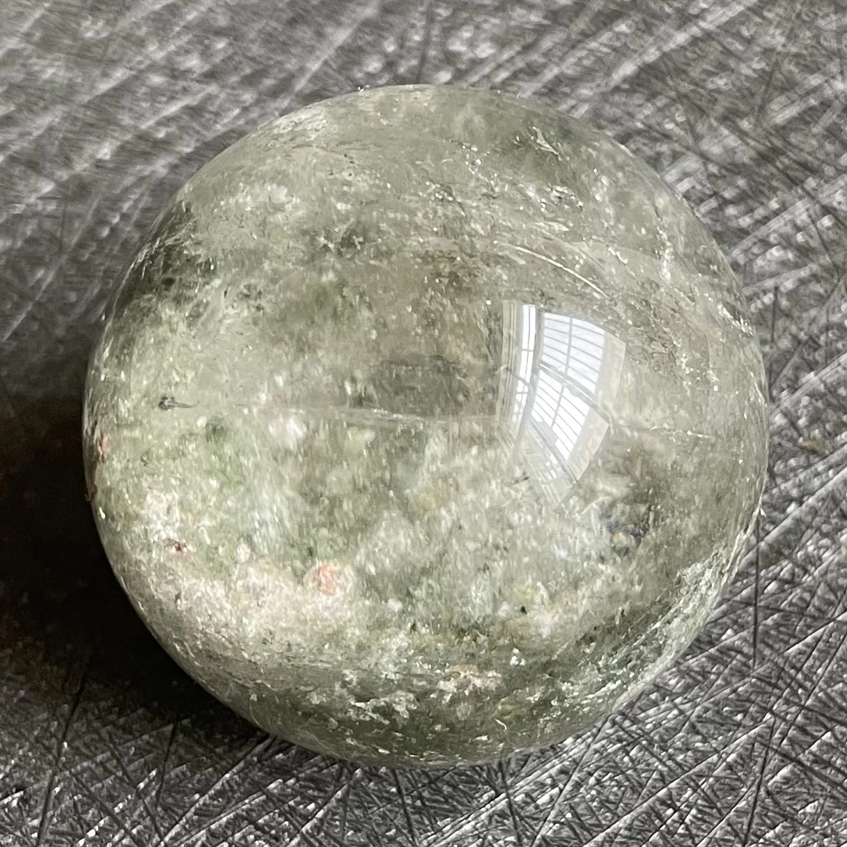 

98g Natural Crystal Ball Green Phantom Decoration Polished Quartz Sphere Reiki Healing