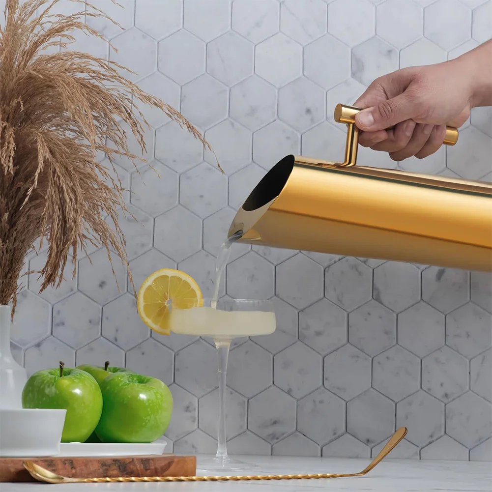 1.5/2L Gold Juice Pot Large Capacity Stainless Steel Modern Drinks Pitcher Red Wine Divider Container for Home Restaurant Bar