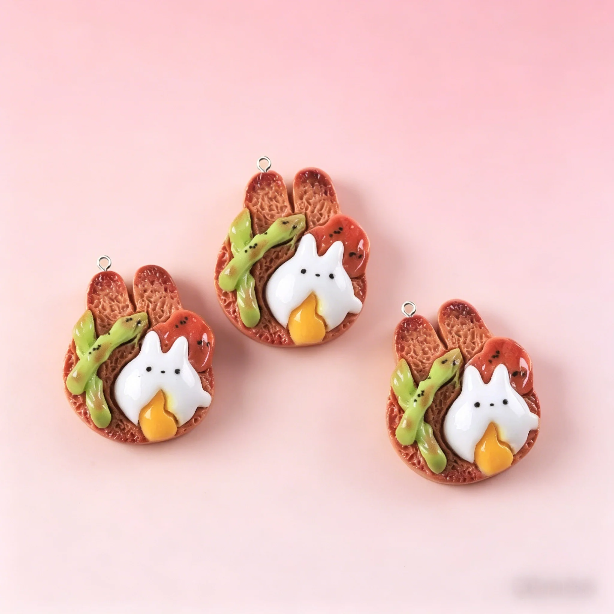 10pcs 카와이 토끼 토스트 레진 펜던트, 귀여운 음식 참 장식품, 수제 쥬얼리 제작, 귀걸이, 키체인, 공예품용