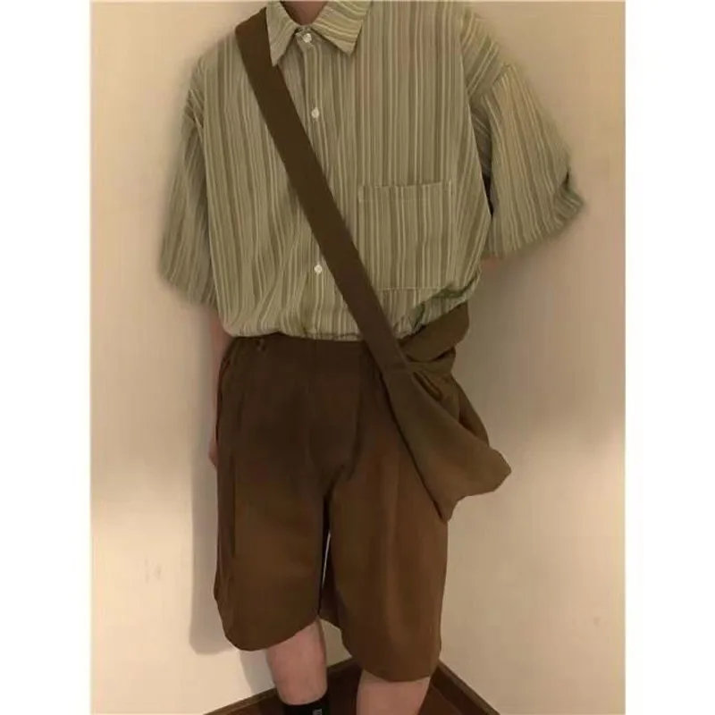 Vintage Fashion Loose Summer Cargo Shorts New Straight Cylinder Street Casual Buttons Ornament Pocket Handsome Male Short