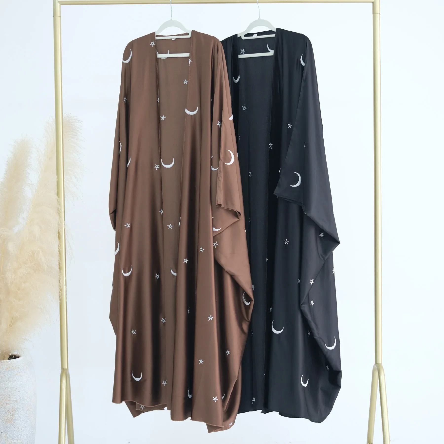 Ramadan Satin Moon Abaya Kimono Dubai Kaftan Embroidery Open Abayas for Women Muslim Batwing Sleeves Islam Prayer Clothes Turkey