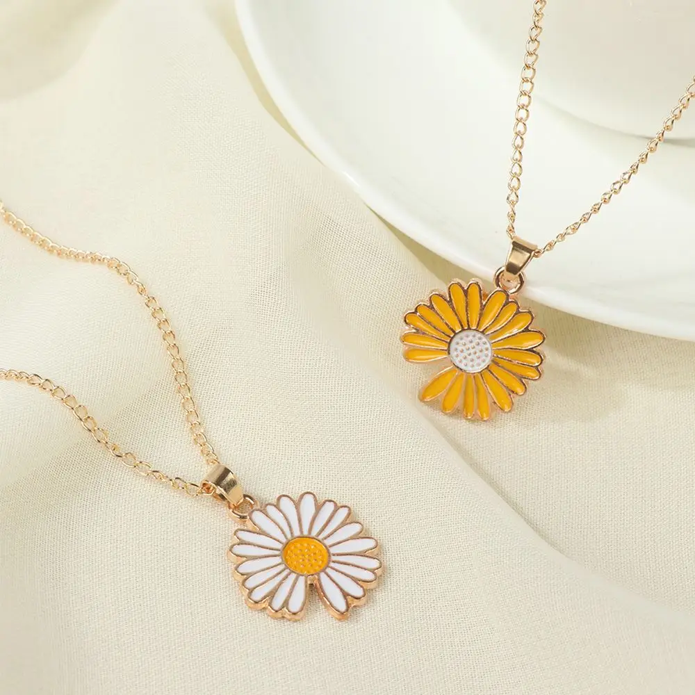 

Daisy Flower Pendant Necklace Women Adjustable Cute Sunflower Collar Metal Choker Necklaces Fashion Jewelry