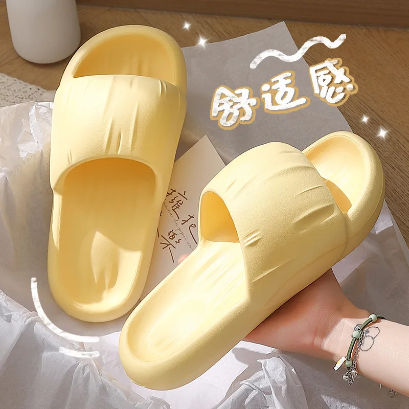

Women Fashion Lovers Home Anti-slip Thick-soled Slippers Men Simple and Durable Shoes for Men Home Slippers for Men's Slippers