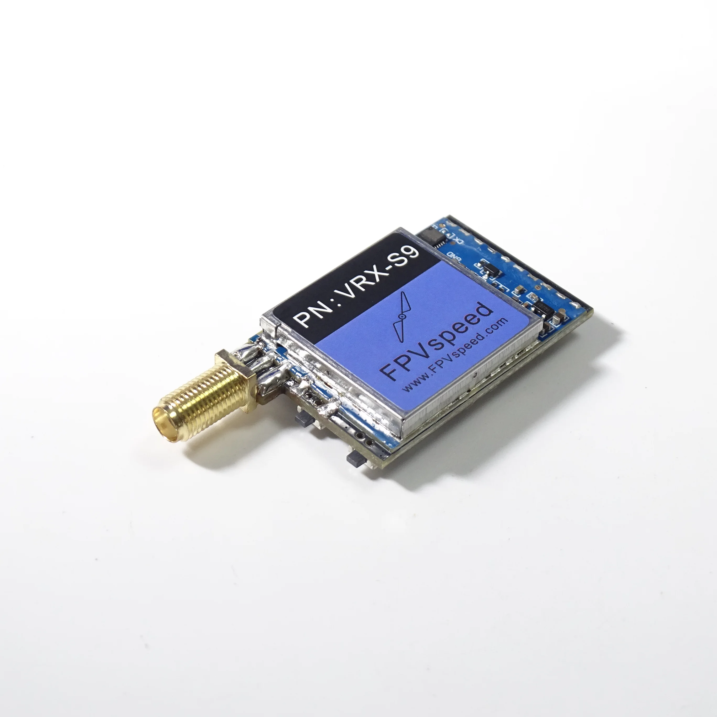 Connecteurs SMA et ports d'entrée du FPVspeed VRX-S9 Récepteur Vidéo FPV 1.2G-2.2GHz 64CH PAL/NTSC