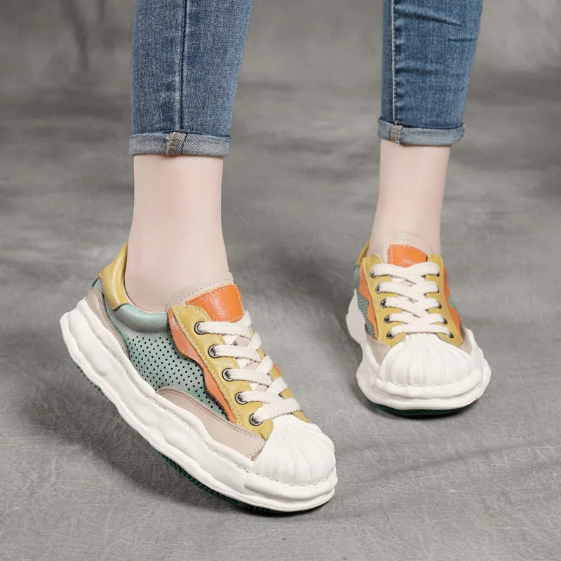 

Hot Summer New Top Layer Cowhide Shell Head White Color Matching Hollow out Mesh Casual Flat Fashion