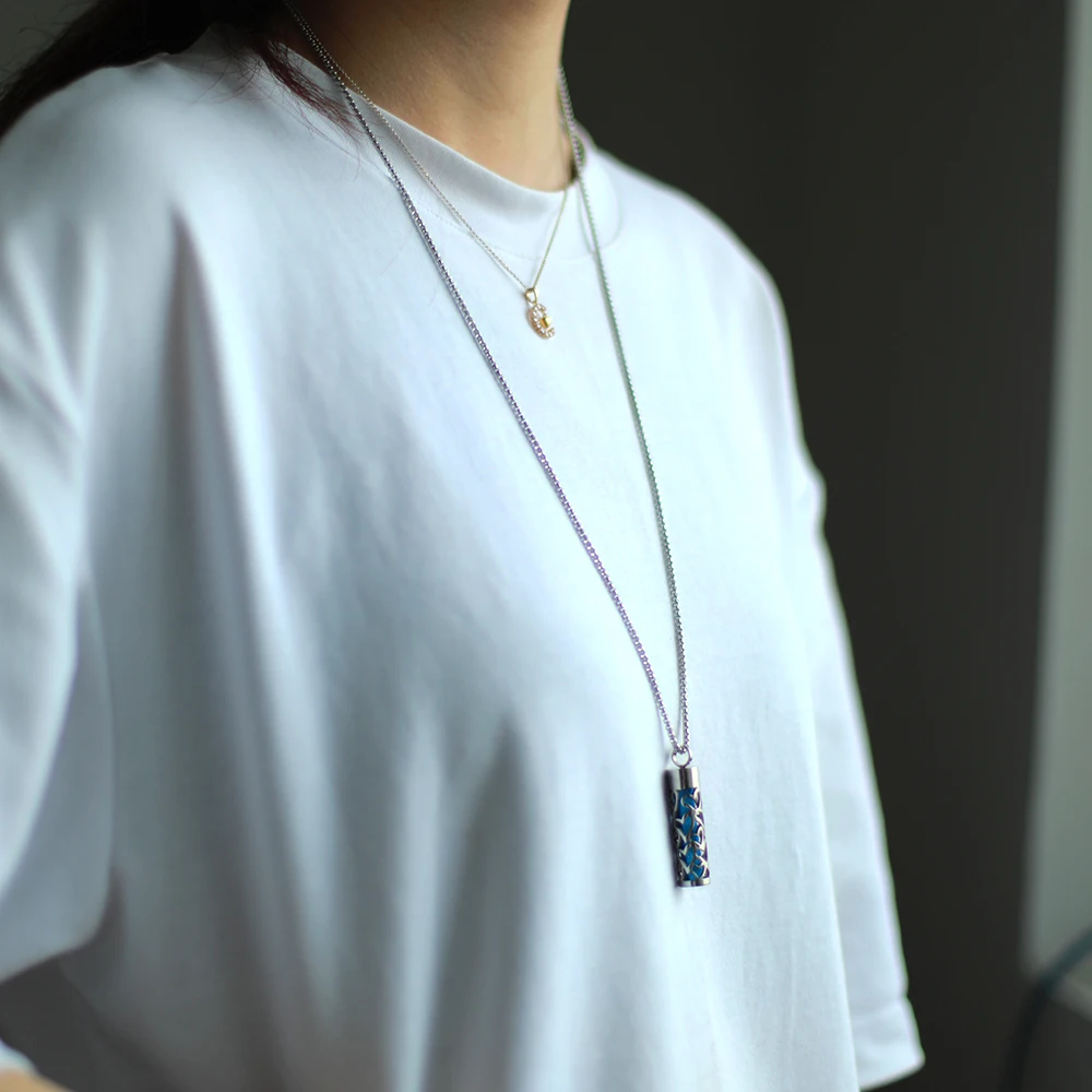 Aromatherapy Diffuser Necklace - Stainless Steel Open Locket with Essential Oil Scent
