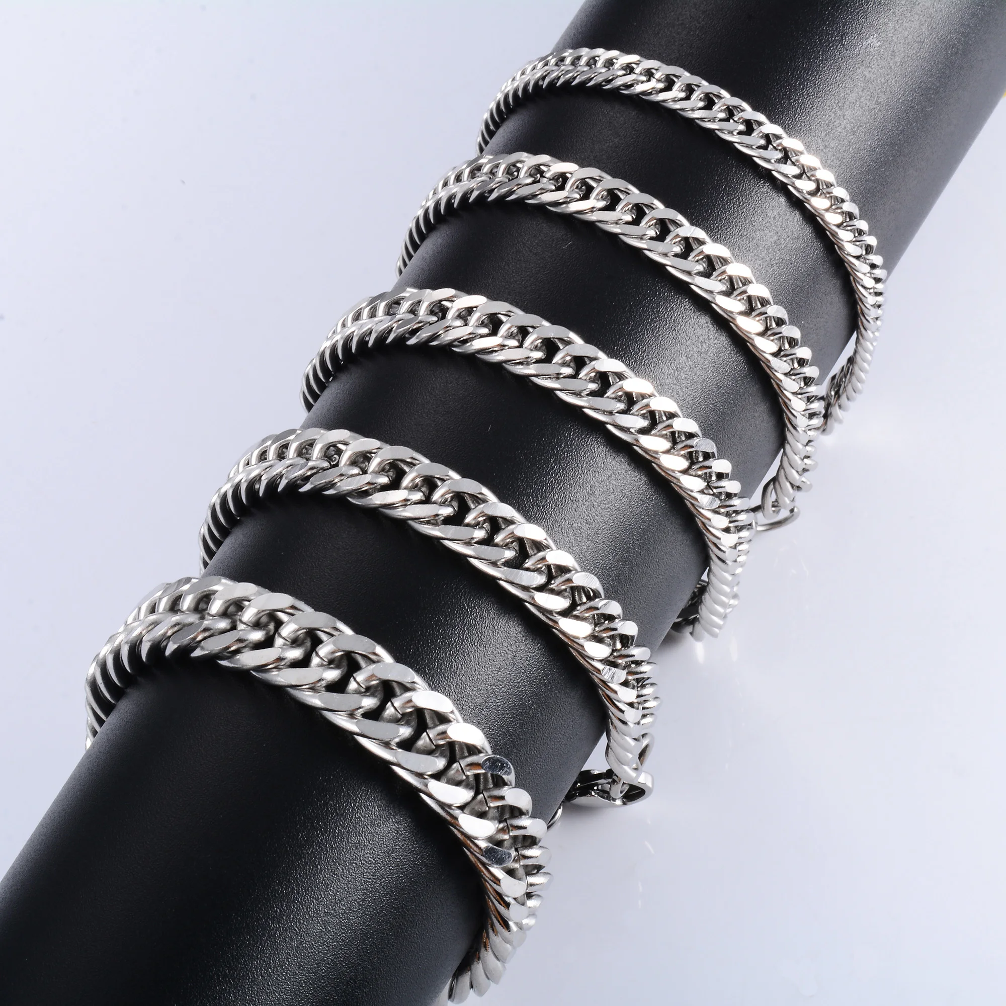 Richsteel Bracciale Uomo Catena Corda In Acciaio Inox – 21 Cm, Larghezza 3/6 Mm, Placcato Oro/Nero/Argento, Con Scatola Regalo