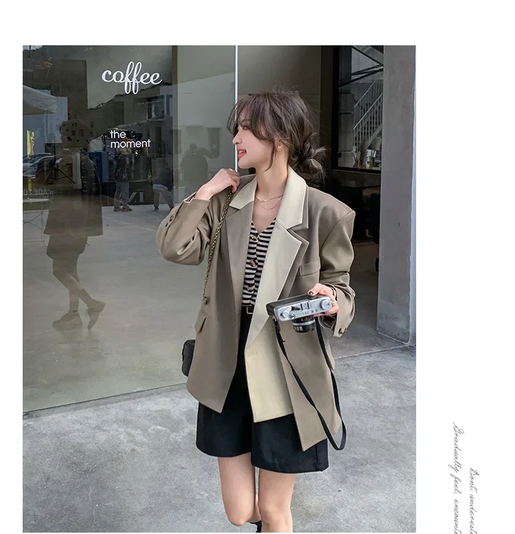 Рисунок 3 - Женский костюм из двух предметов