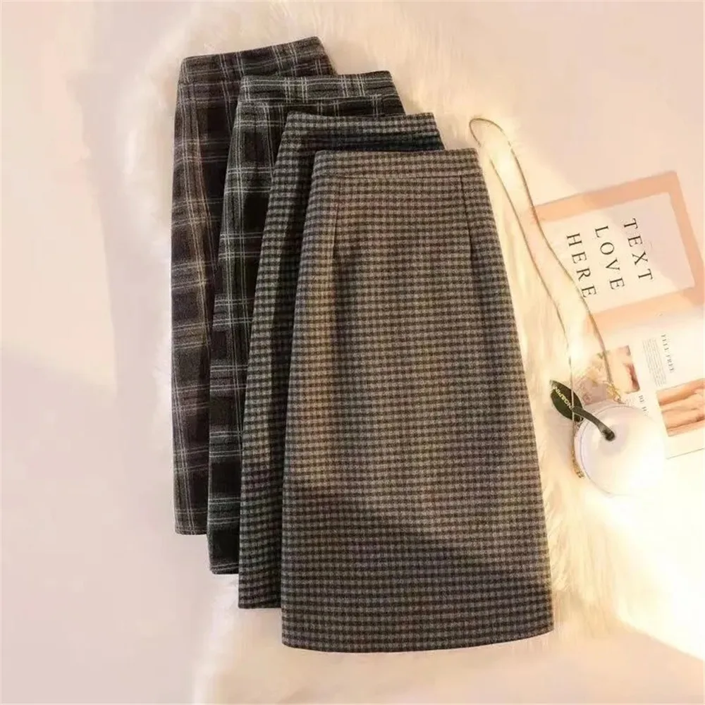 Review for Korean student winter woolen skirt YV2329
