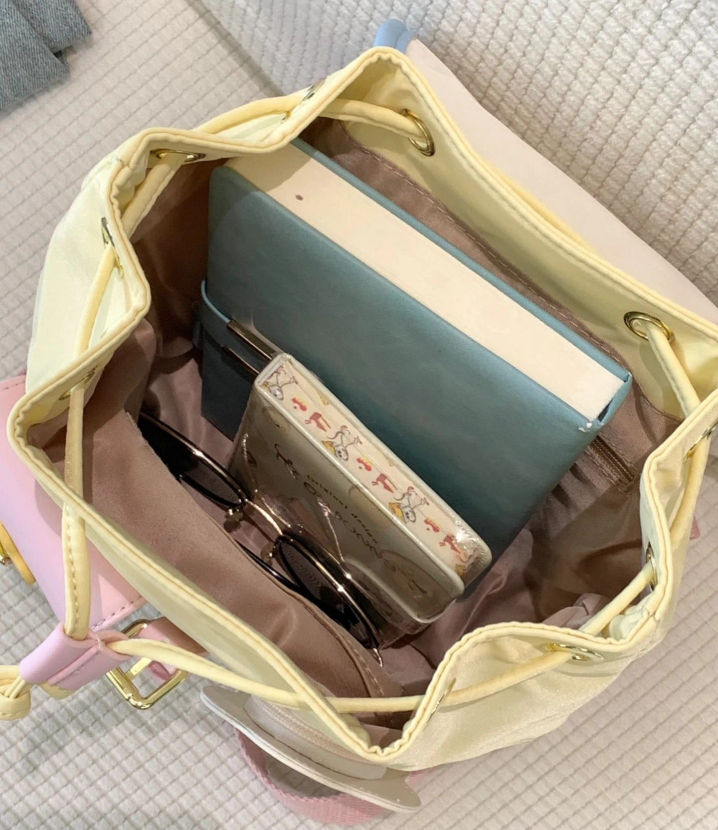 Personalized Mini Backpack 2023 New Travel Bag Cute Contrast Color Small Schoolbag Small Backpack Female Commuter 4
