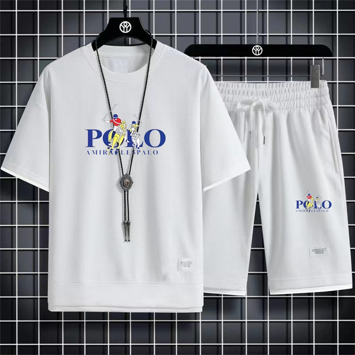 Fashionable men's short-sleeved suit, handsome logo printed short-sleeved two-piece suit, casual and handsome new men's suit