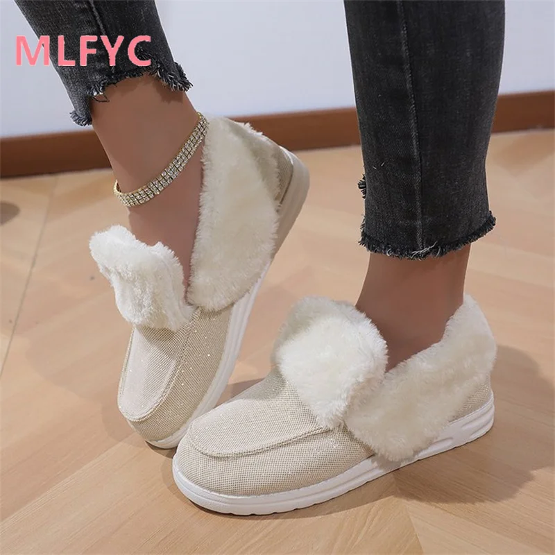 Winter Plush Thickened Short Plush Snow Boots Ladies Flat Bottomed Casual Boots Round Toe New Women's Boots