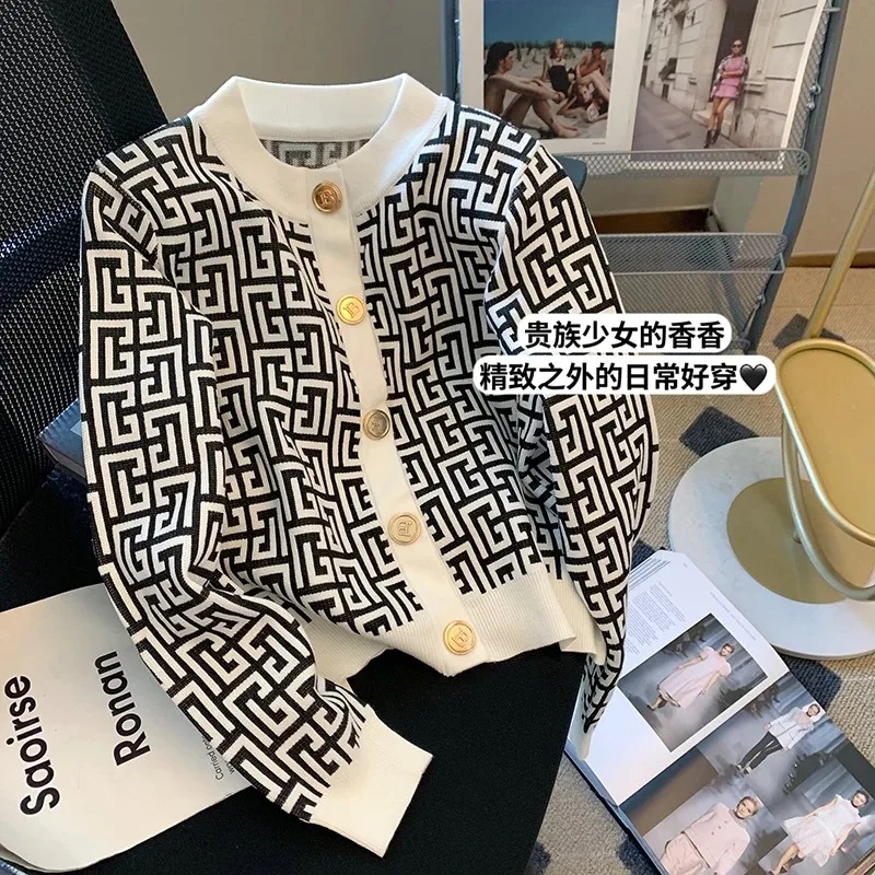 

Fashion Jacquard Knitted Women Cardigan Sweater 2023 Autumn Streetwear Korean Vintage Ladies Chic Long Sleeve O-neck Jumper Tops