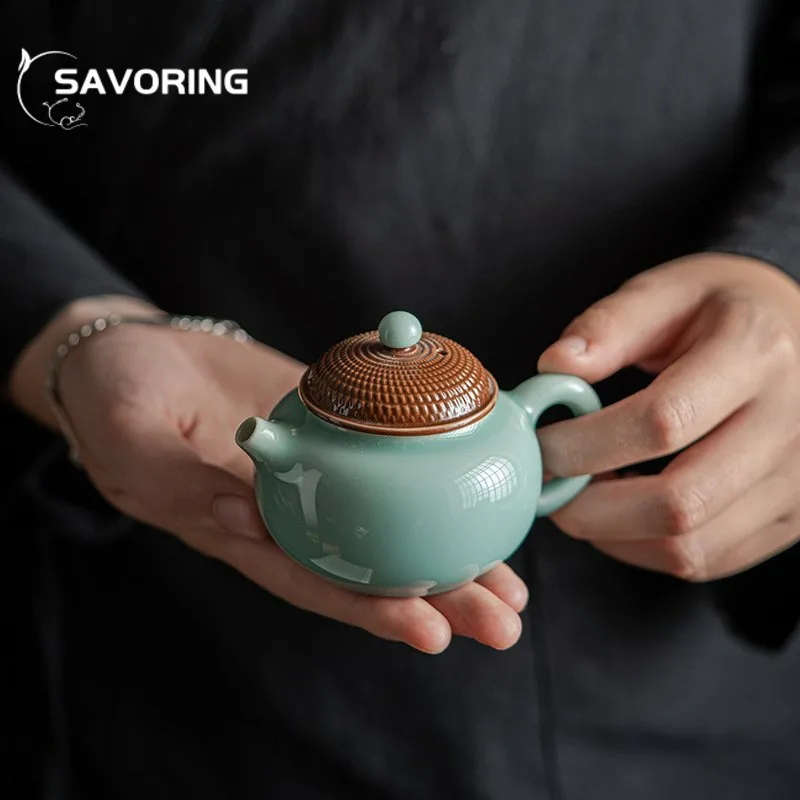 

120ml Hand-painted Landscape Ceramic Teapot Handmade Jumping Knife Celadon Pot with Ball Hole Filter Kung Fu Tea Brewing Kettle