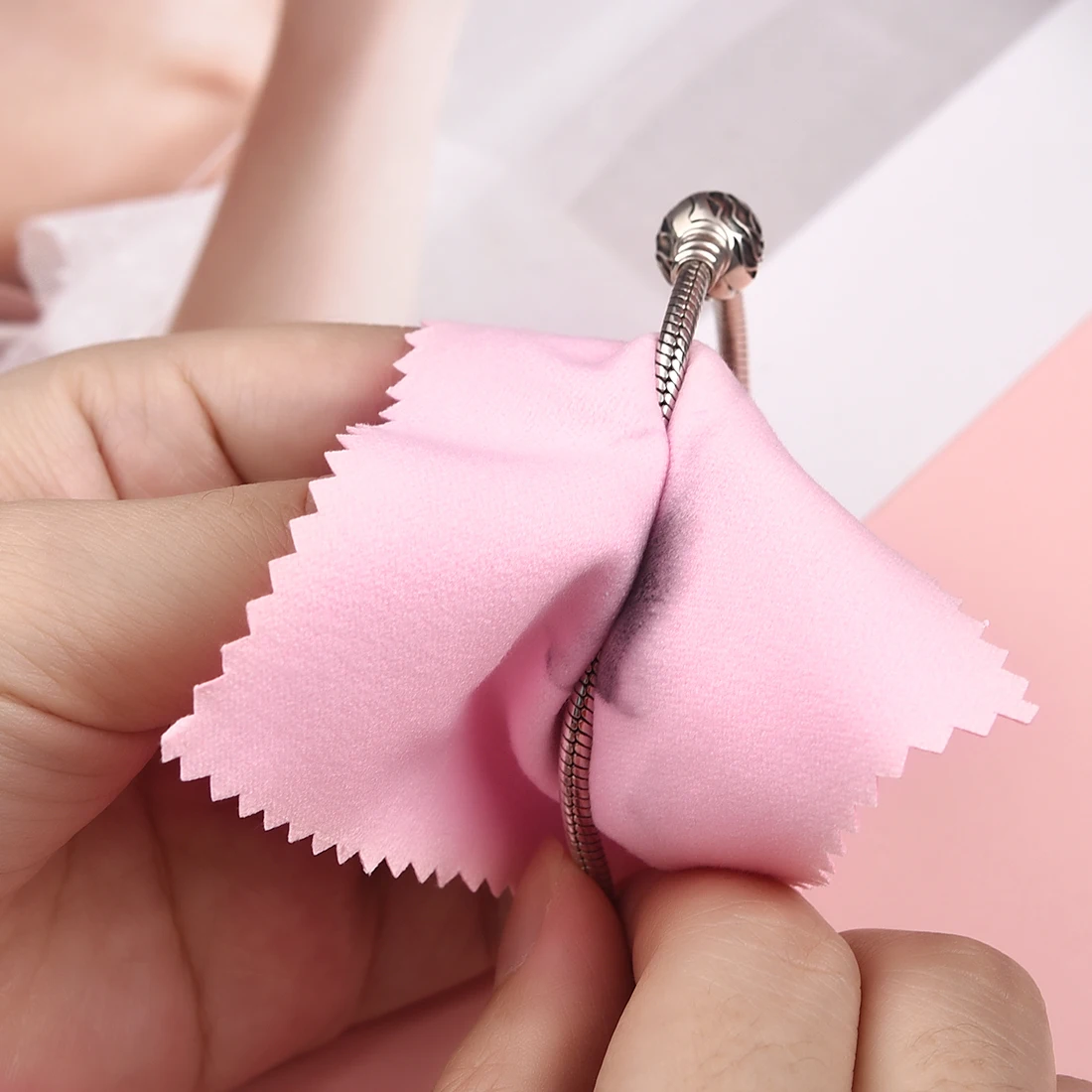 Silver Polishing Cloth Set - 50 Pack of Premium Soft Cleaning Wipes