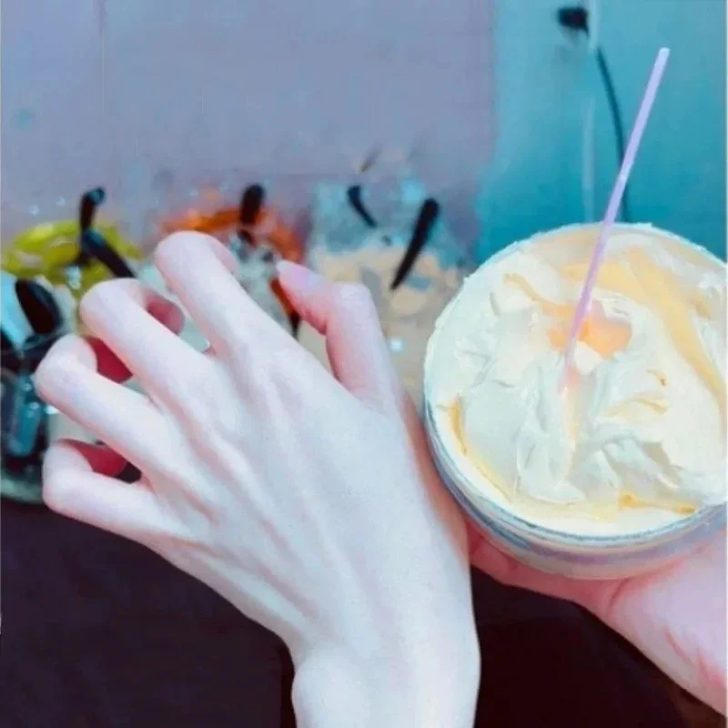 لوشن تبييض الجسم المختلط 200 جرام، يحسن الميلانين الأصفر الداكن ويفتيح البشرة البيضاء الناعمة والمشرقة