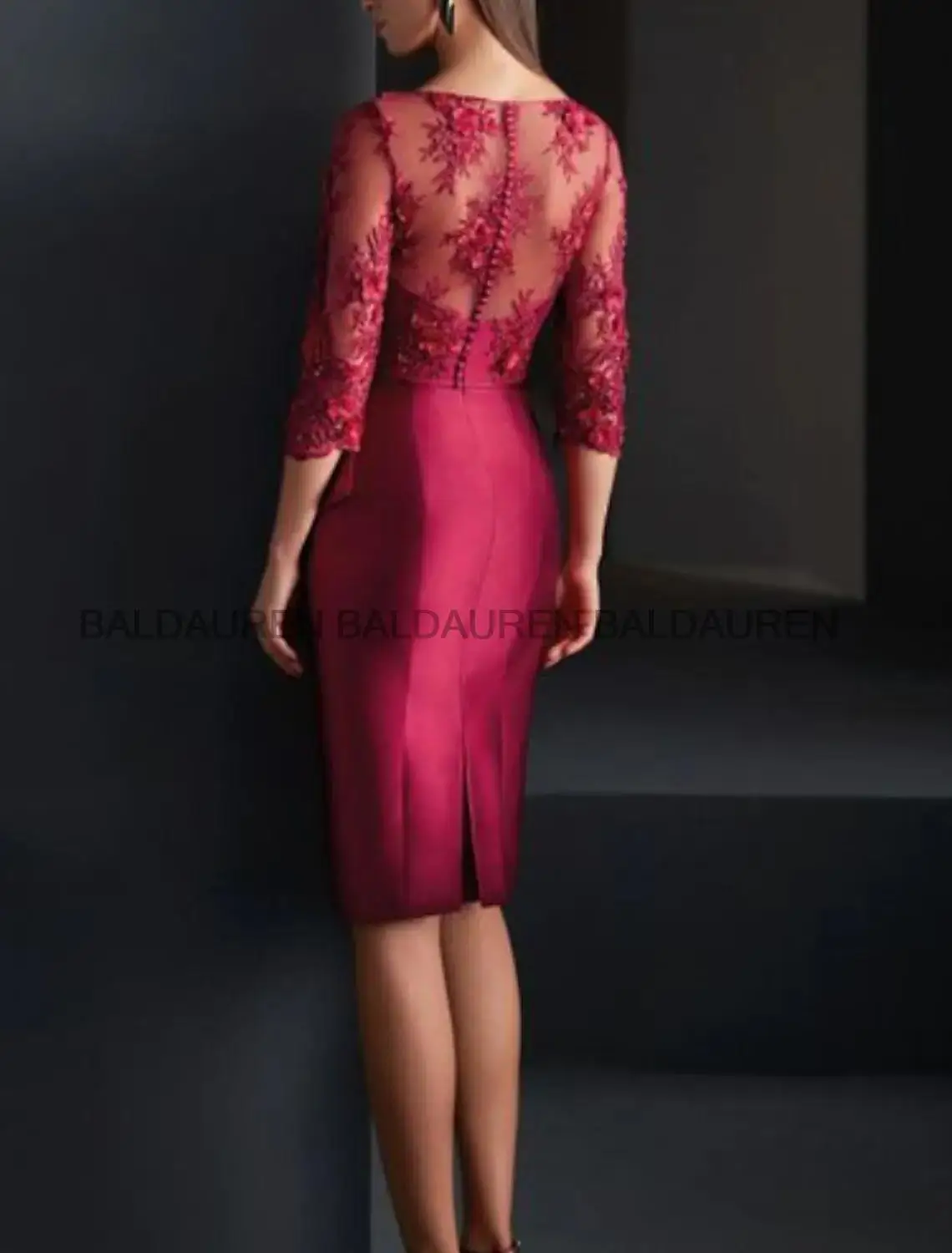 Mother of the Bride Dress Shealth Scoop Satin Flowers 3/4 Sleeve With Appliques Short Groom Mother Of Dresses customized