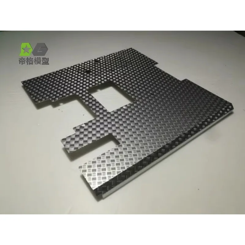 Basket mode basse à lacet pour femme NOUBAR blanc-vert 10503
