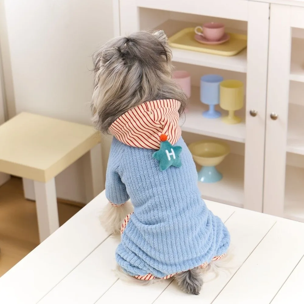 강아지 홈웨어 스타 디자인 도그 스트라이프 점프수트 따뜻한 플리스 애완견 네발옷 아늑하고 통기성 좋은 강아지 후드티 겨울 시즌