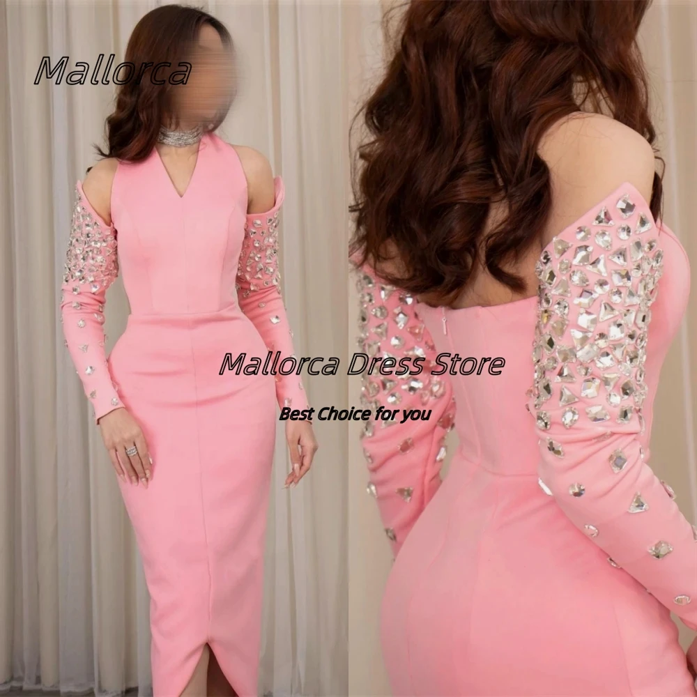 

Mallorca Pink Prom Dresses Halter V Neck Zipper Back Cocktail Party Women Wear Crystals Long Sleeves Formal Evening Gowns