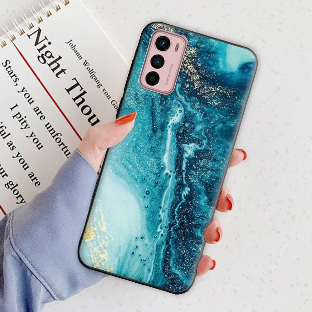 Vibrant Animal Design Silicone Case - Soft Bumper Protection for Motorola Moto Smartphones