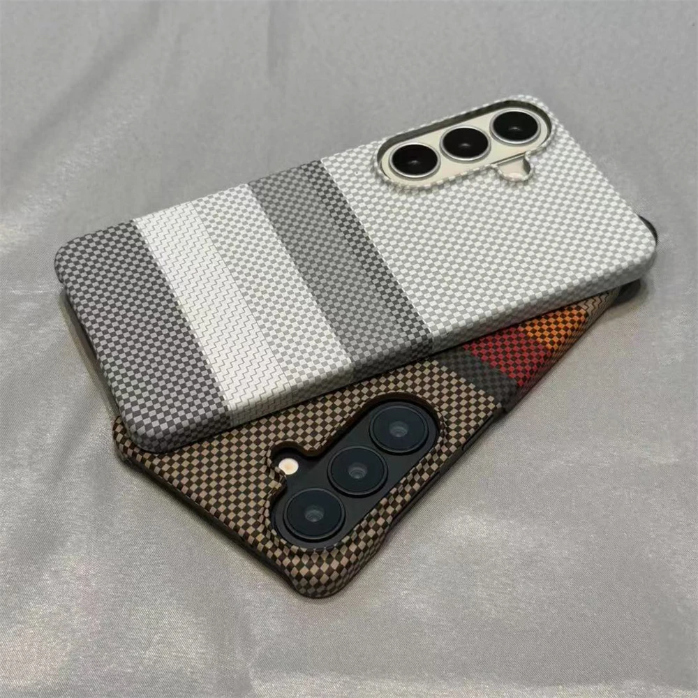 Kevlar Slim Magnetic Carbon Fiber Case with Wireless Charging Capability