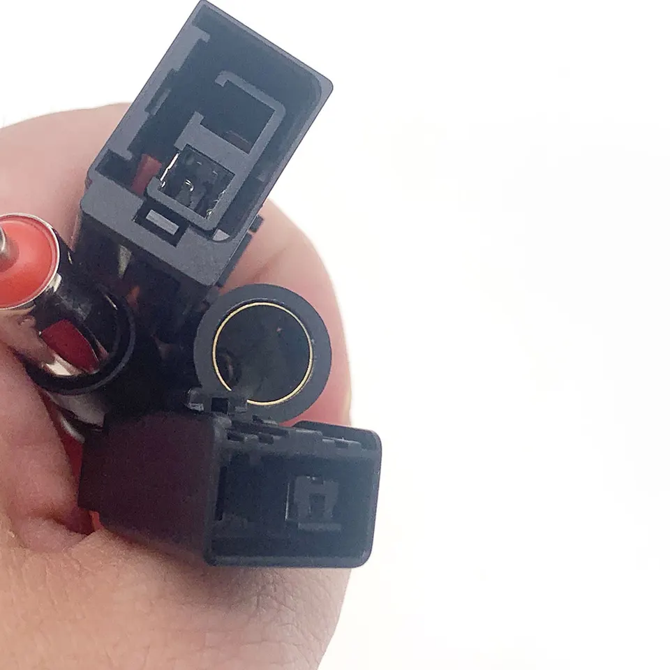 Car Radio ISO Adapter Cable For Volvo C30 C70 S40 S80 V50 V70 XC70 XC90 2004 Car Stereo Radio ISO Harness