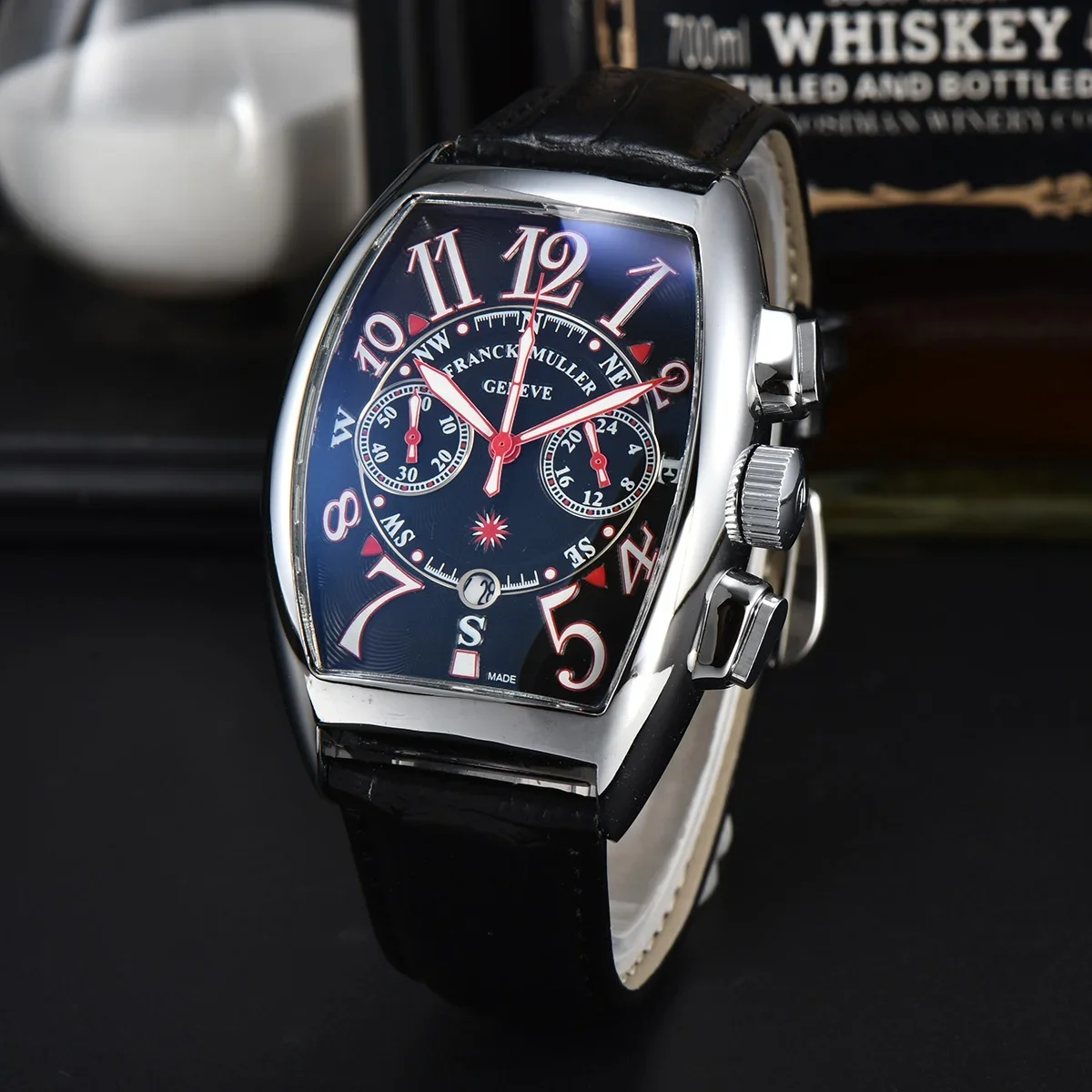 

Watch for Men Fashion Quartz Wristwatches Tonneau Man Watches Sports Waterproof Luxury Free Shipping Items for Men