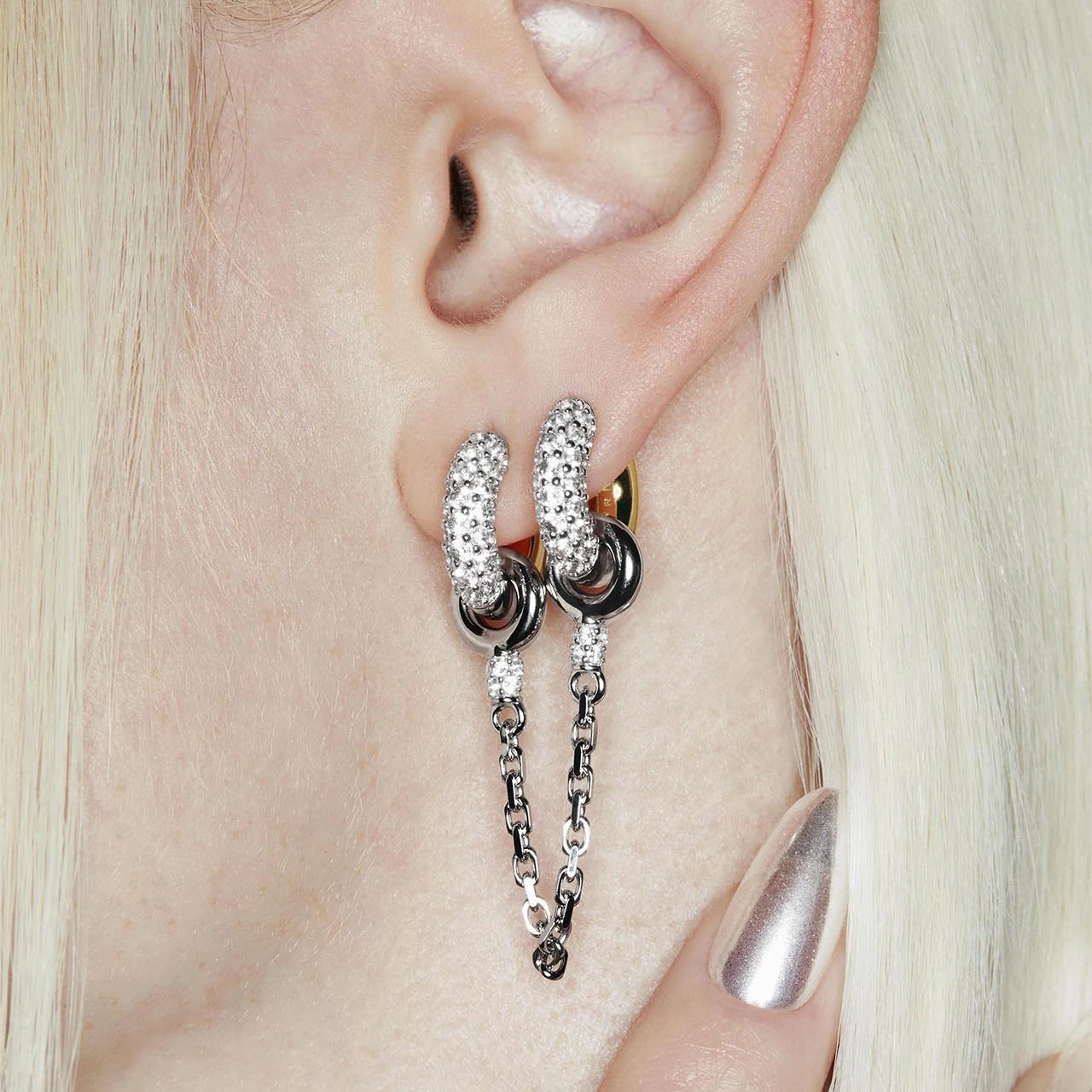 2026 Punk Double Circle Round Hoop Earrings 18K Gold Plated Two-color Metal Chain Green Zircon Huggies Ear Hoops Retro Jewelry