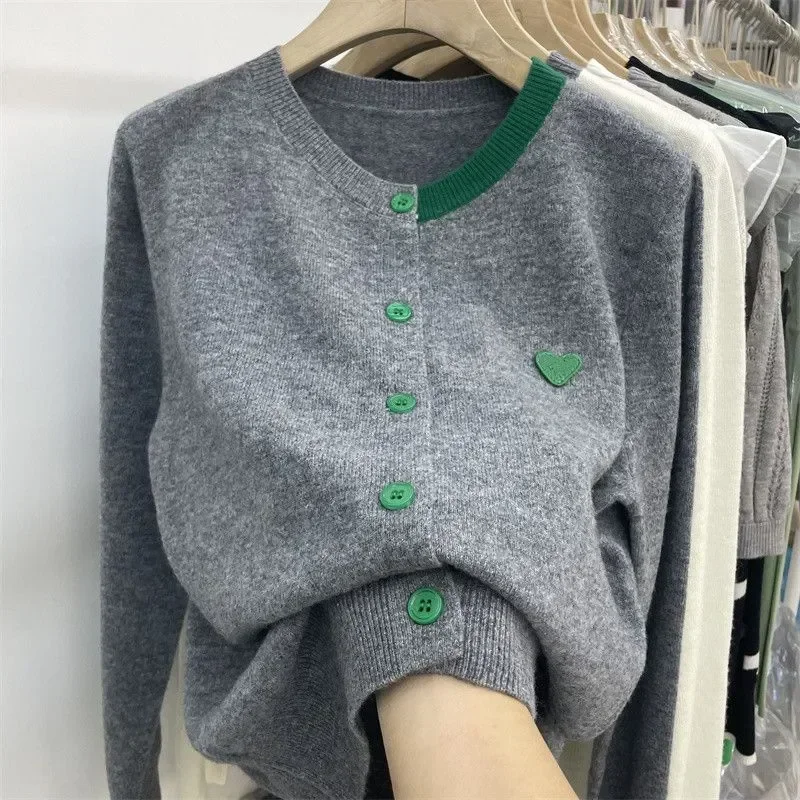 

Spring and Autumn Round Neck Contrast Color Knitted Cardigan Women's Korean Patch Love Long-sleeved Bottoming Loose Sweater Top