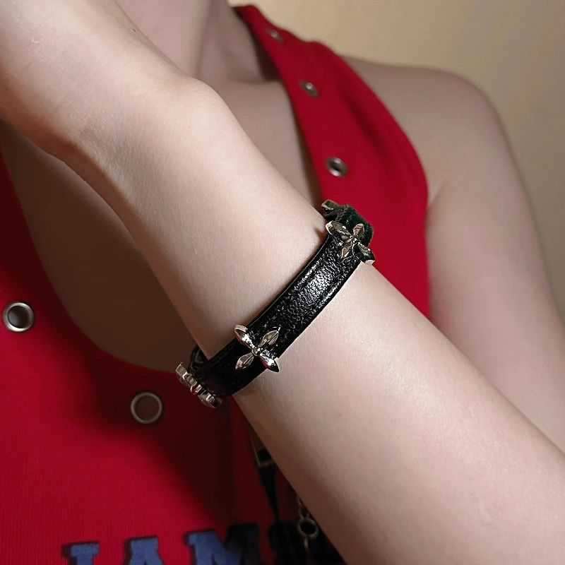 New Personality Punk Gothic Black PU Leather Bracelets for Women Trendy Spice Girl Versatile Bracelet Jewelry Accessories Gifts