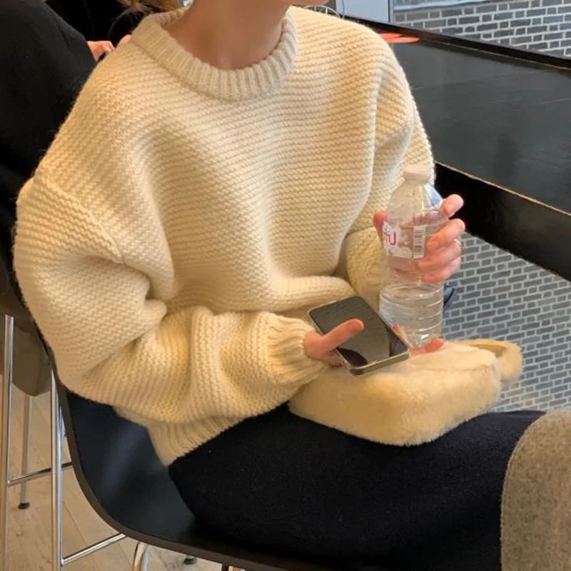 

South korea Chic Autumn Lazy Temperament round Neck Thickened Warm Loose All-Match Short Long sleeve Knit sweater Outerwear