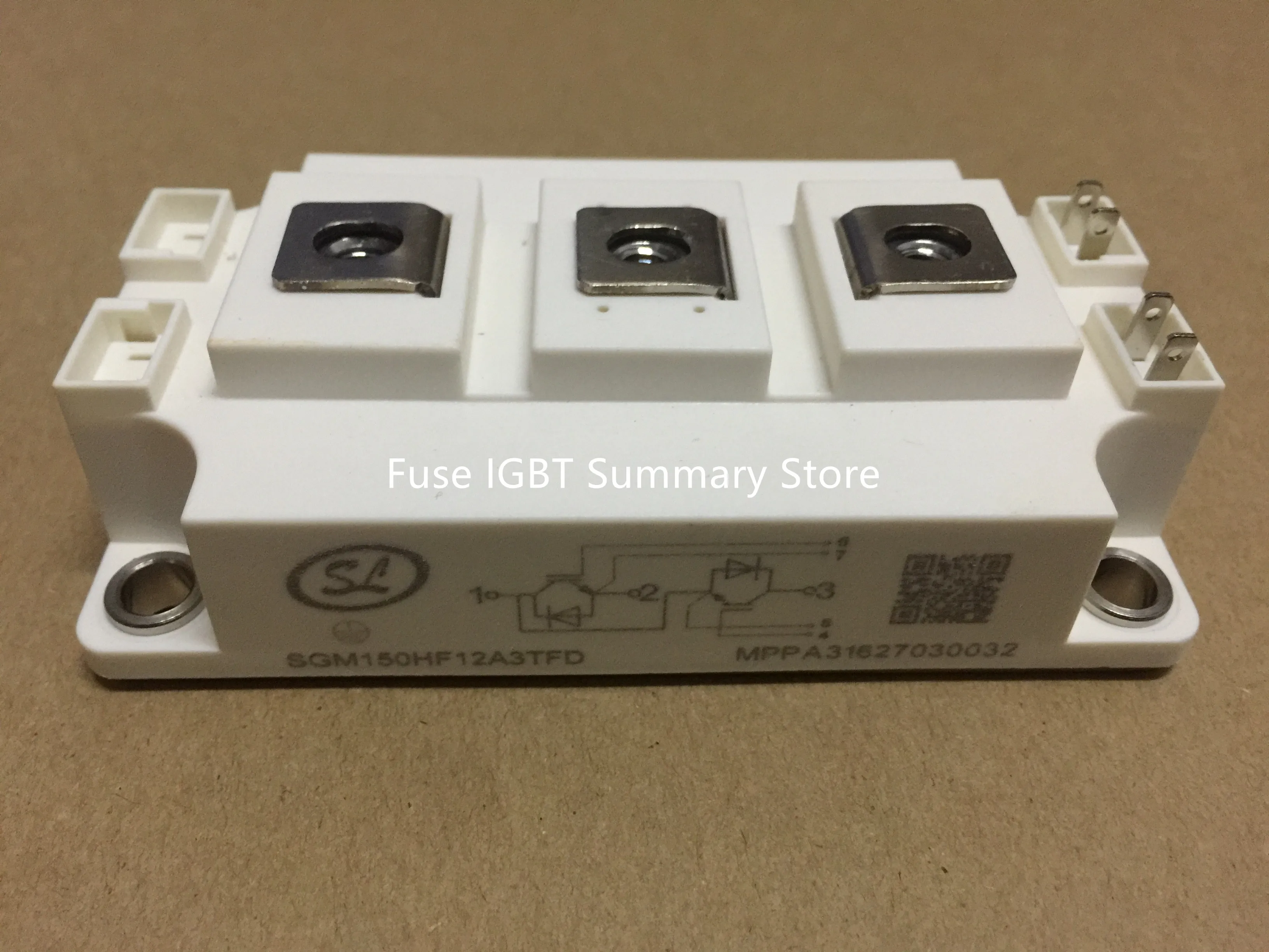

SGM100HF12A3TFD SGM150HF12A3TFD SGM200HF12A3TFD новый оригинальный модуль IGBT