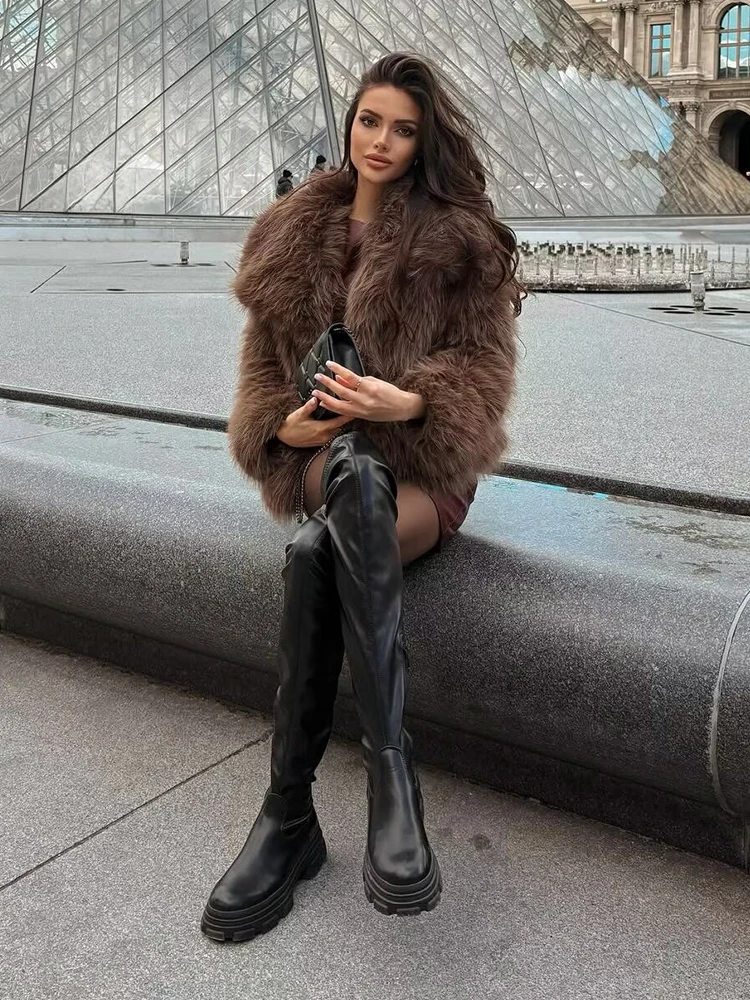 Chic Fashion Faux Fur Winter Jacket Women Vintage Lapel Neck Long Sleeves Fluff Warm Jackets Coat Female Casual New Outerwear