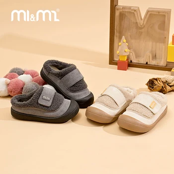 M1 e M2 antiscivolo con suola morbida per bambini inverno carino cotone tinta unita caldo bambino primi camminatori ragazzi e ragazze pantofole da culla per bambini scarpe 1