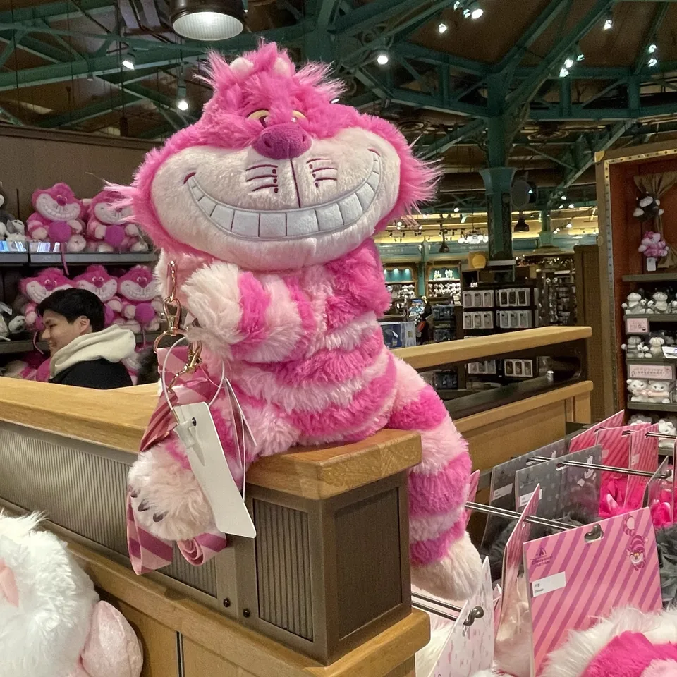 上海ディズニーランド マリー猫、ルシファー、チェシャ猫のぬいぐるみ