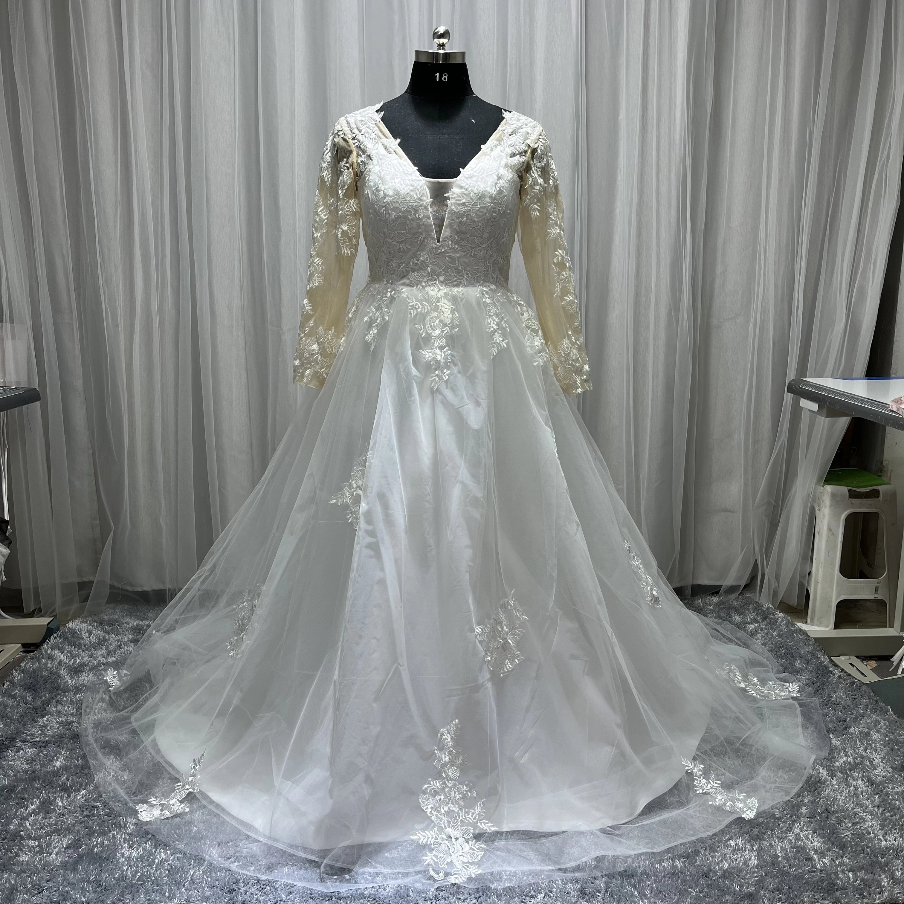 

MYYBLE Custom Made Lace Appliques A-Line Wedding Dresses For Women Long Sleeve Real Photo 2023 Bridal Gown Vestidos De Novia