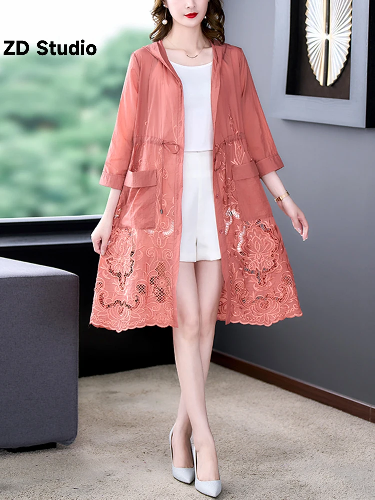 

Женская ветровка [ZD Studio], новая осенняя Корейская версия свободного покроя с капюшоном, темпераментная вышитая Солнцезащитная куртка, тонкая, 2023