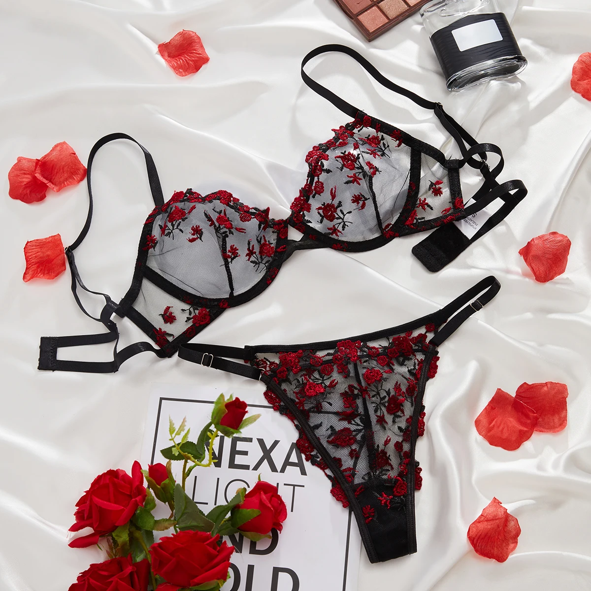 Classic Sexy Floral Lace Lingerie Set