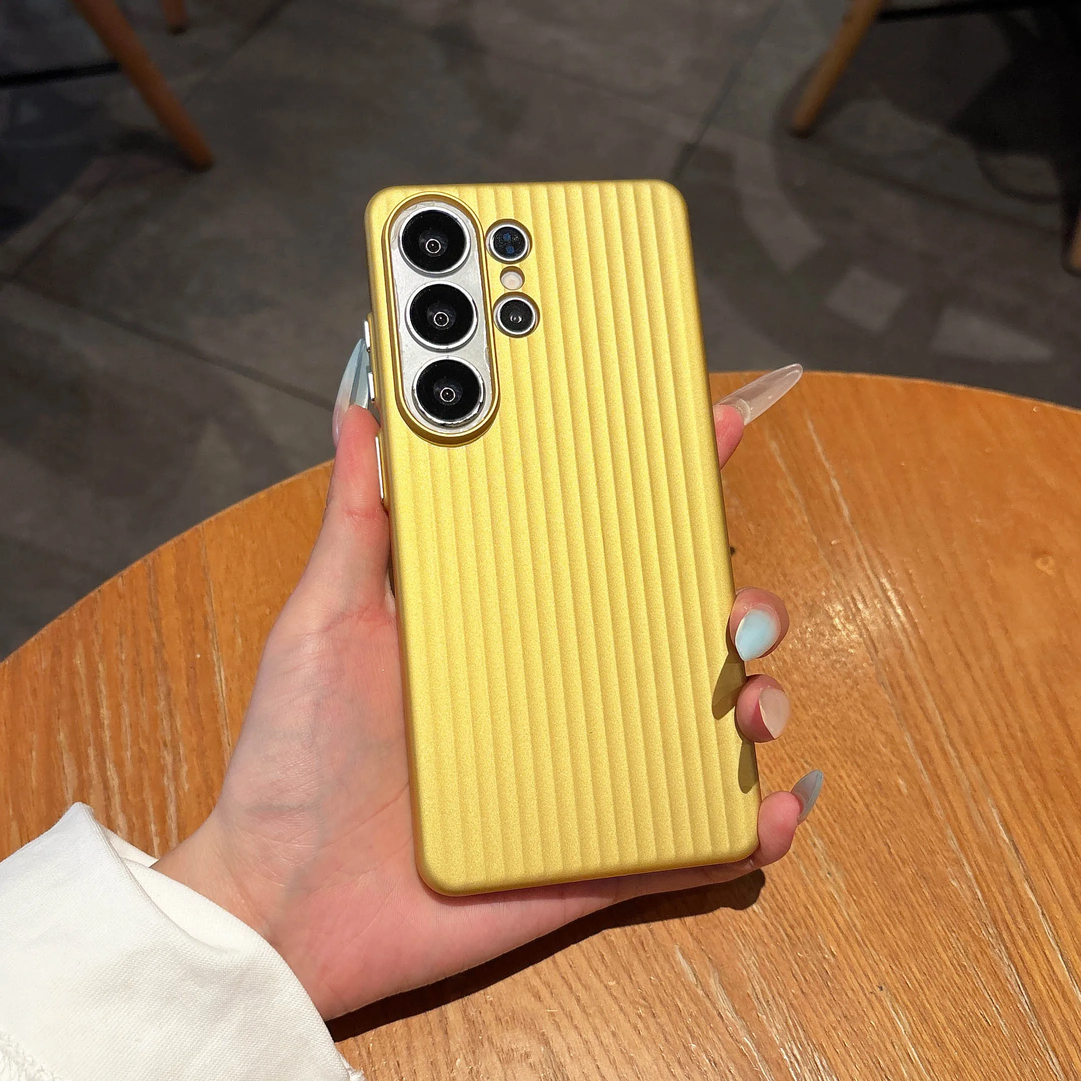 Luxury Stripes Metallic Paint Armor Case - Shockproof Camera Protective Slim Matte PC