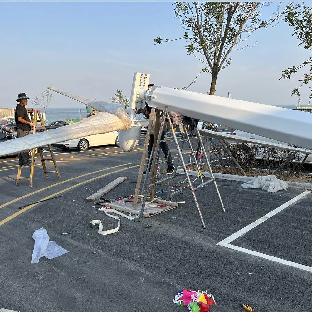 Latest Design 8KW 10KW 15KW Windmill 12v 24v 48V 96V New Energy 3 Blades Horizontal Wind Turbine Generator For Multiple Use