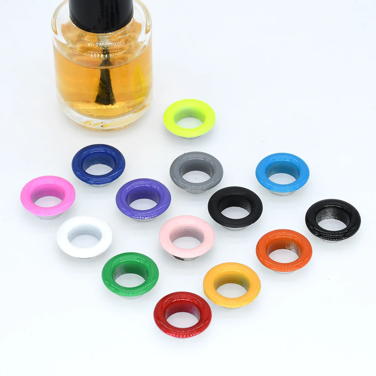 Eyelet grommet ring kit Eyelet grommet ring Grommet eyelet kit 100sets/pack 4mm Metal Eyelets with Washer Repair Grommets for Garment Shoes Leather Craft Bag Belt Hat Decor